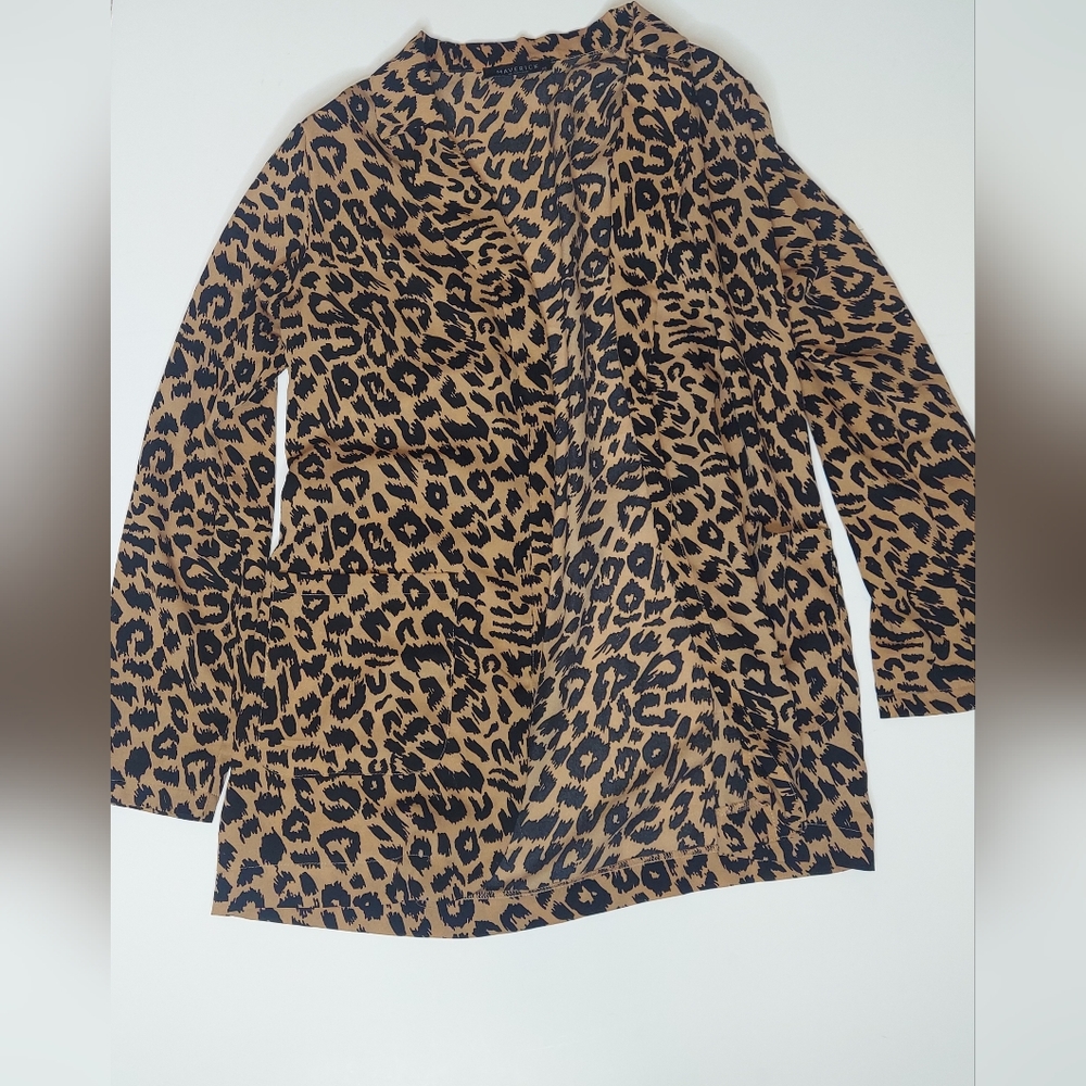 Blazer - Picture 2 of 7